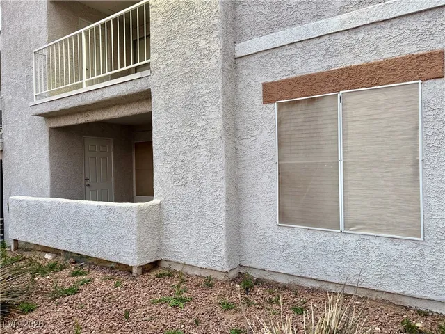$925 | 6800 East Lake Mead Boulevard, Unit 1055, Las Vegas, NV 89156