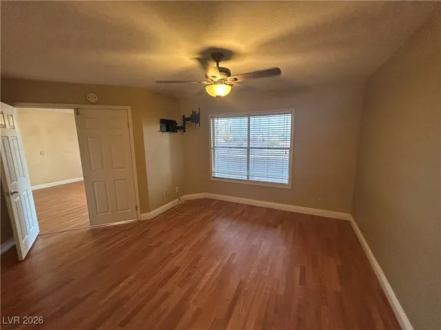 $925 | 6800 East Lake Mead Boulevard, Unit 1055, Las Vegas, NV 89156