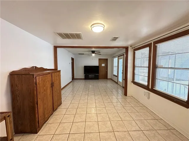 $1,600 | 517 Brown Avenue, Harvey, LA 70058