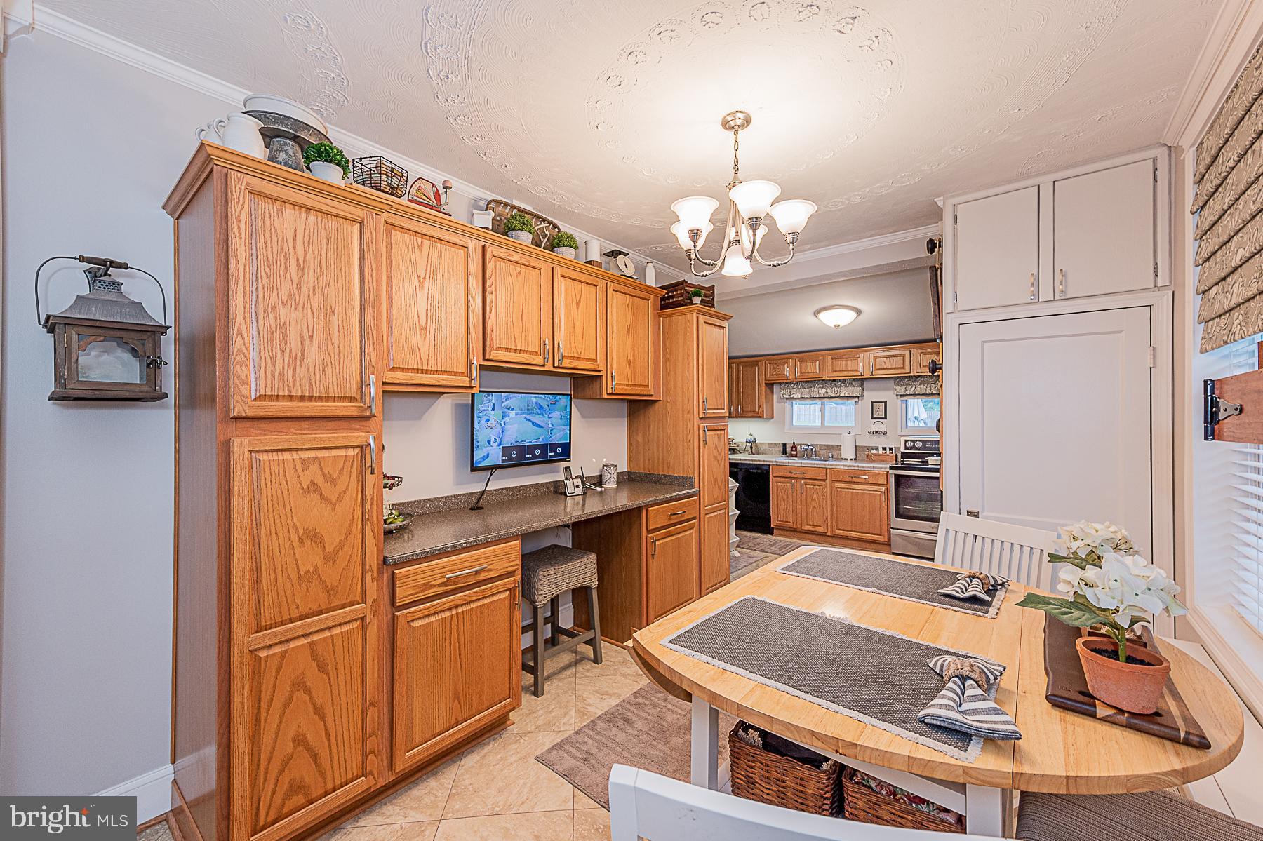 8013 Telegraph Road Severn, MD 21144 - Photo 11 of 43 Dining Area off of Kitchen