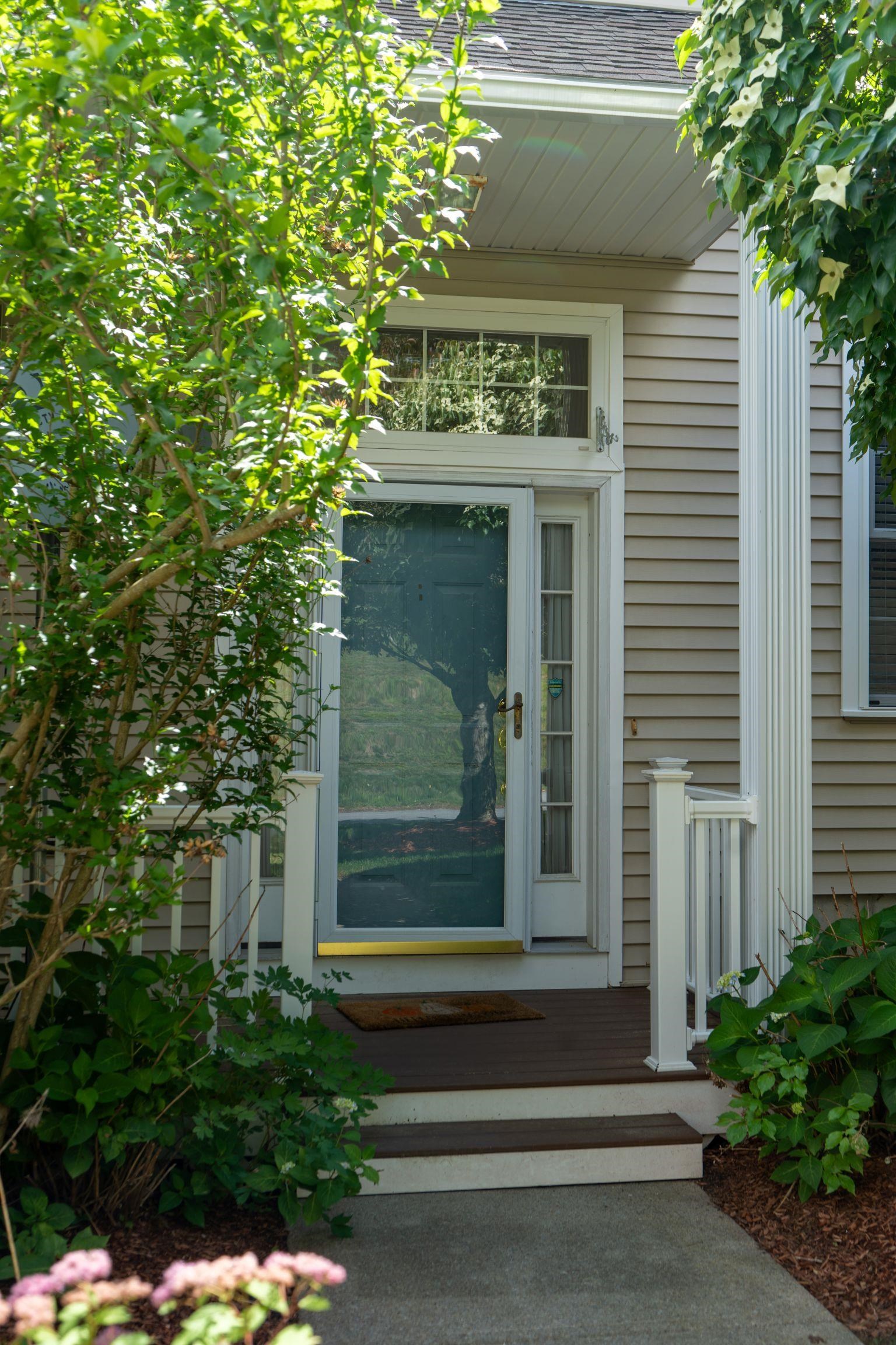 27 Reed Drive, Unit 27 Bedford, NH 03110 - Photo 1 of 24