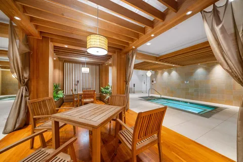 $565,000 | 4 Beacon Way, Unit 805, Jersey City, NJ 07304