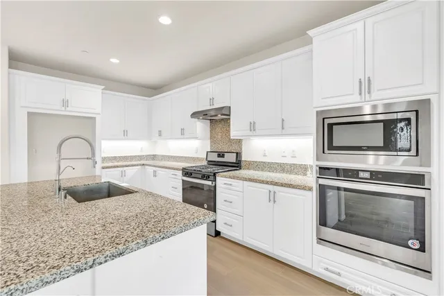 $928,000 | 3231 East La Avenida Drive, Ontario, CA 91761