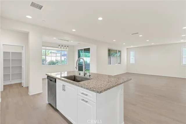 $928,000 | 3231 East La Avenida Drive, Ontario, CA 91761