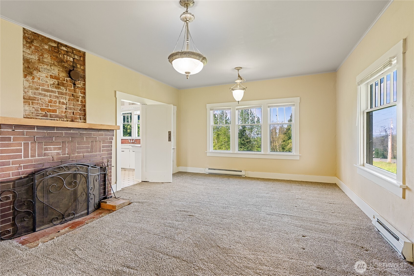 399 East Smith Road Bellingham, WA 98226 - Photo 6 of 40