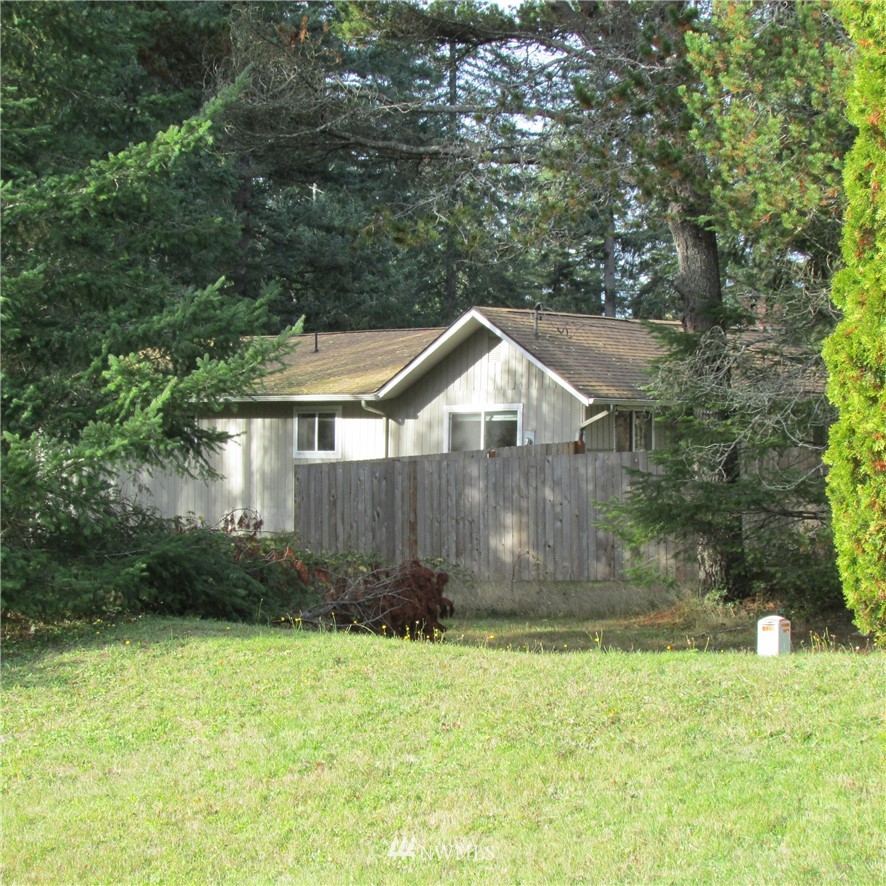 5442 Sunnyslope Road Southwest Port Orchard, WA 98367 - Photo 4 of 21 Gallery Image 4