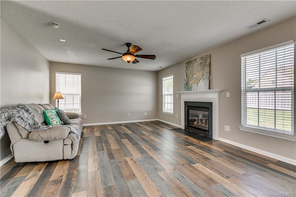 7709 Black Hawk Lane Tega Cay, SC 29708 - Photo 6 of 33