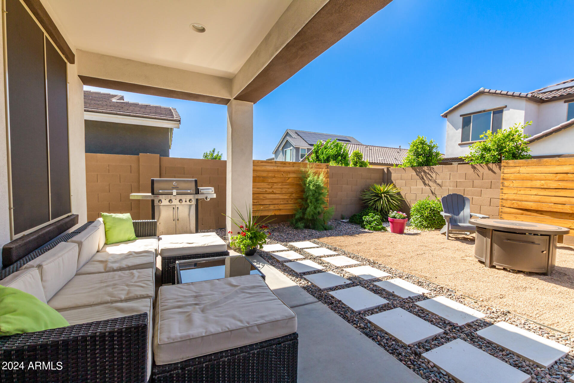 14396 West Wethersfield Road Surprise, AZ 85379 - Photo 29 of 46 37 - Wethersfield
