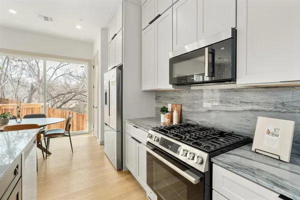 $3,500 | 1736 Bunche Road, Unit B2, Austin, TX 78721