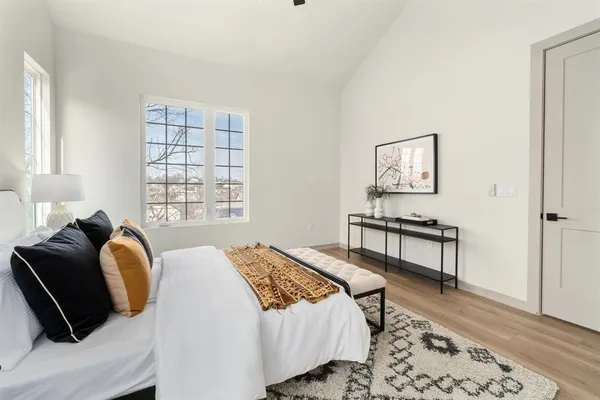 $3,500 | 1736 Bunche Road, Unit B2, Austin, TX 78721