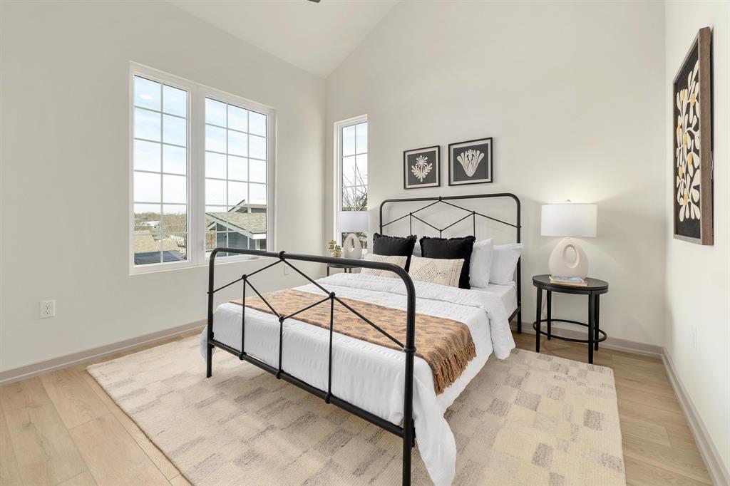 1736 Bunche Road, Unit B2 Austin, TX 78721 - Photo 25 of 37