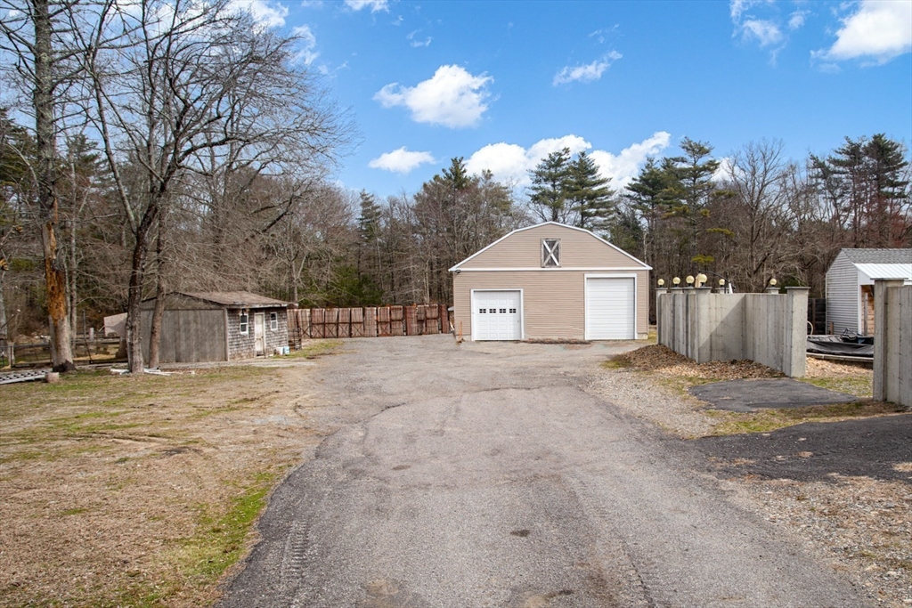 427 Yellow Hill Road Fall River, MA 02747 - Photo 14 of 42 Gallery Image 14