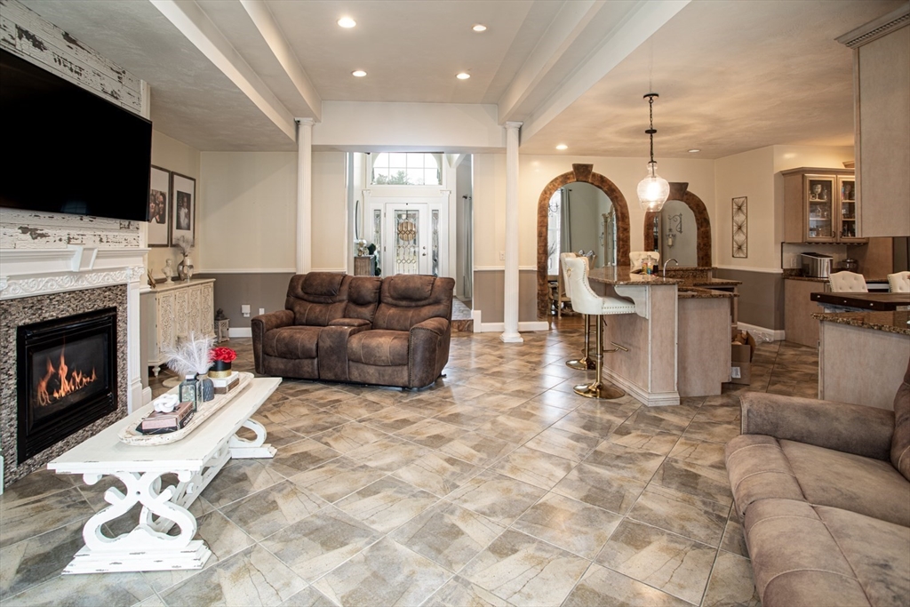 427 Yellow Hill Road Fall River, MA 02747 - Photo 24 of 42 Gallery Image 24