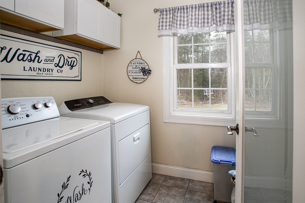 427 Yellow Hill Road Fall River, MA 02747 - Photo 31 of 42 Gallery Image 31