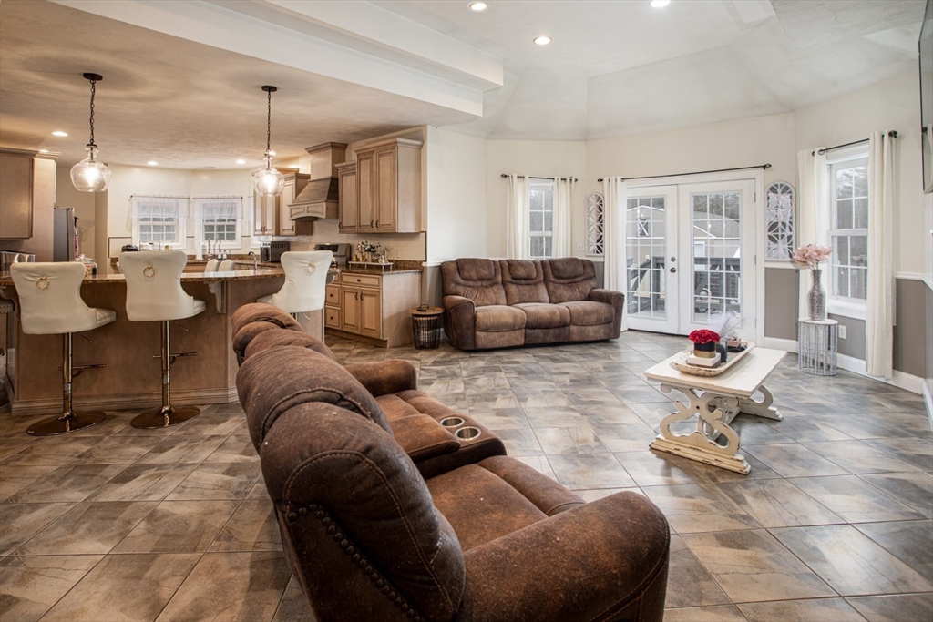 427 Yellow Hill Road Fall River, MA 02747 - Photo 35 of 42 Gallery Image 35