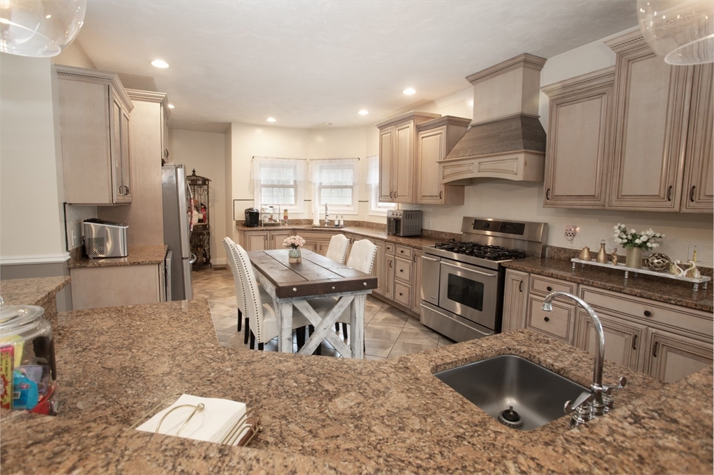 427 Yellow Hill Road Fall River, MA 02747 - Photo 38 of 42 Gallery Image 38