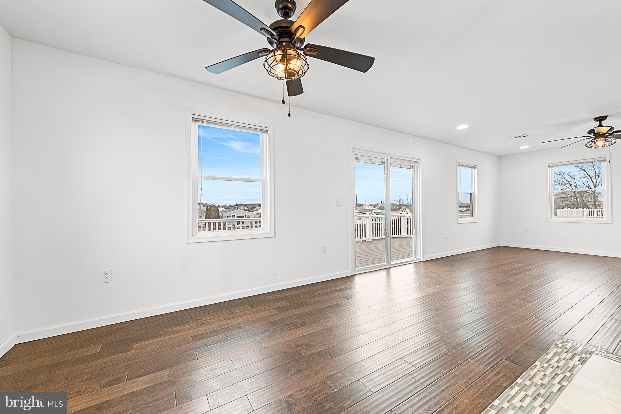 16 West Thames Road Little Egg Harbor, NJ 08087 - Photo 9 of 48