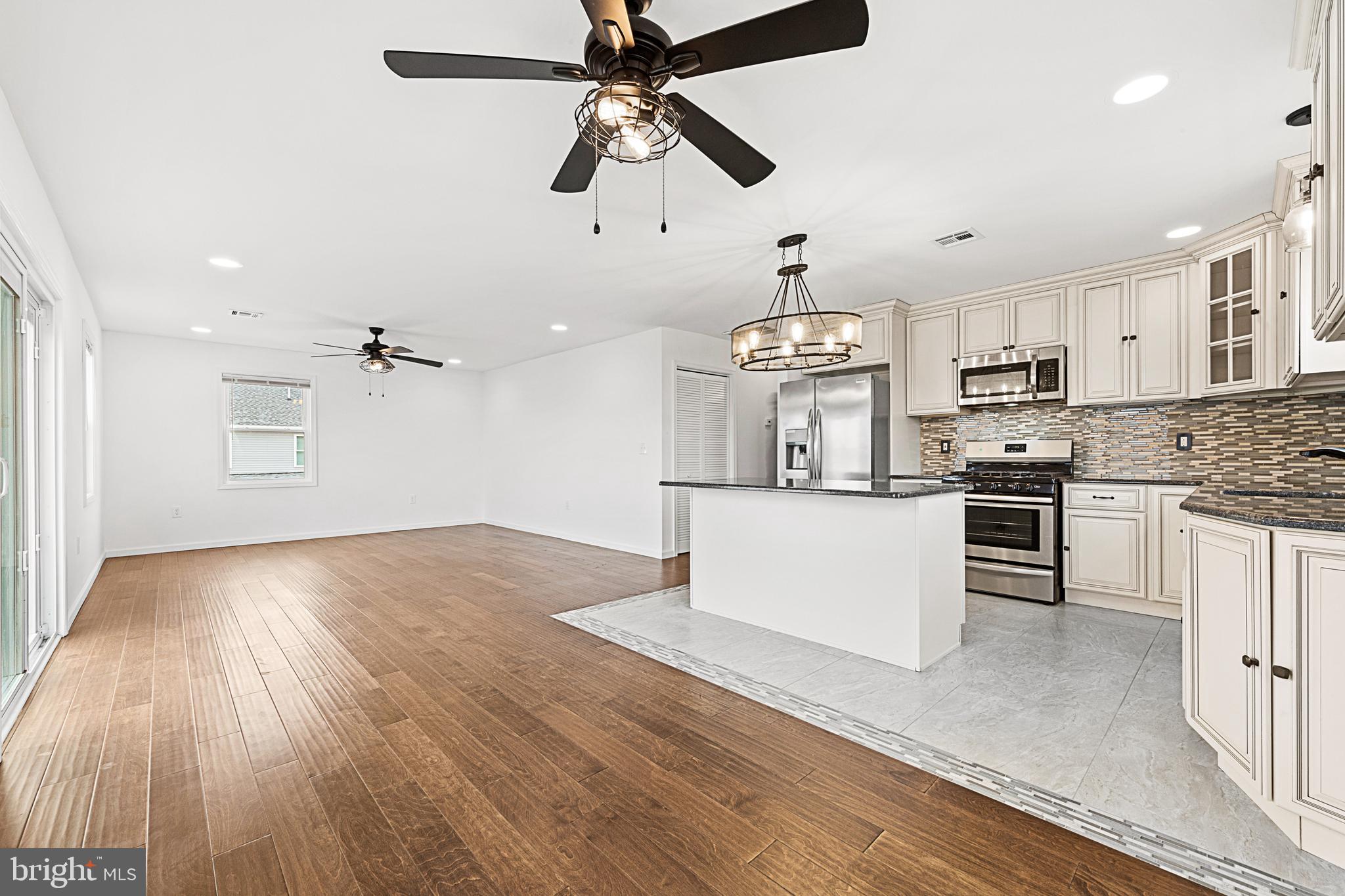 16 West Thames Road Little Egg Harbor, NJ 08087 - Photo 10 of 48