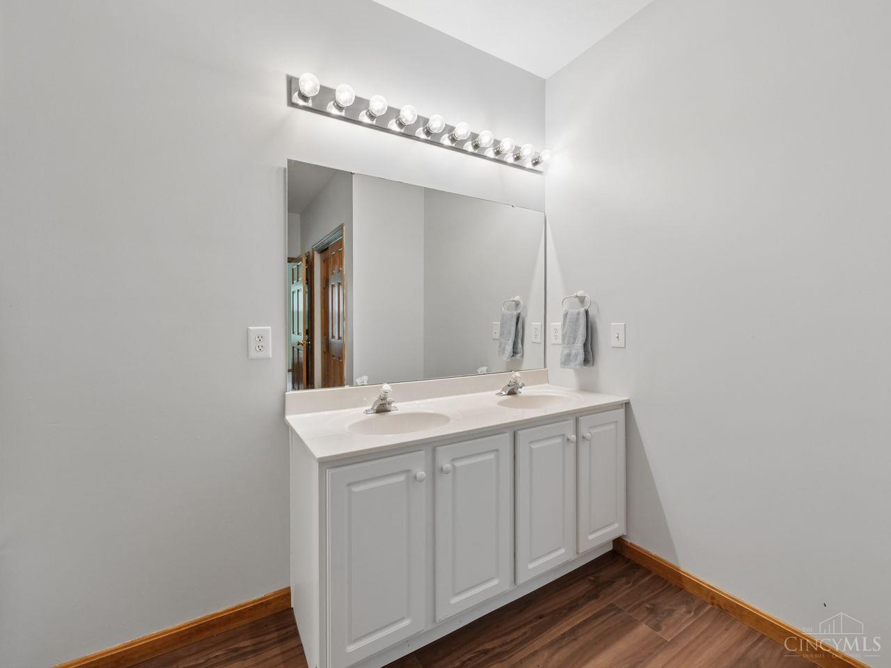1074 Ridgepointe Drive Batavia, OH 45103 - Photo 34 of 77