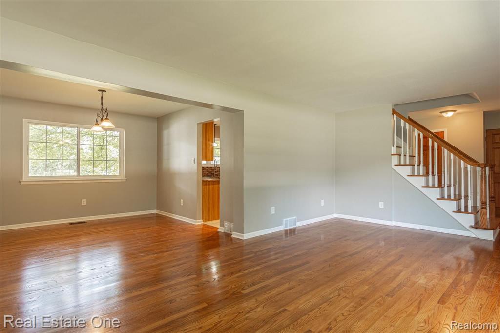 32601 West 13 Mile Road Farmington Hills, MI 48334 - Photo 7 of 53