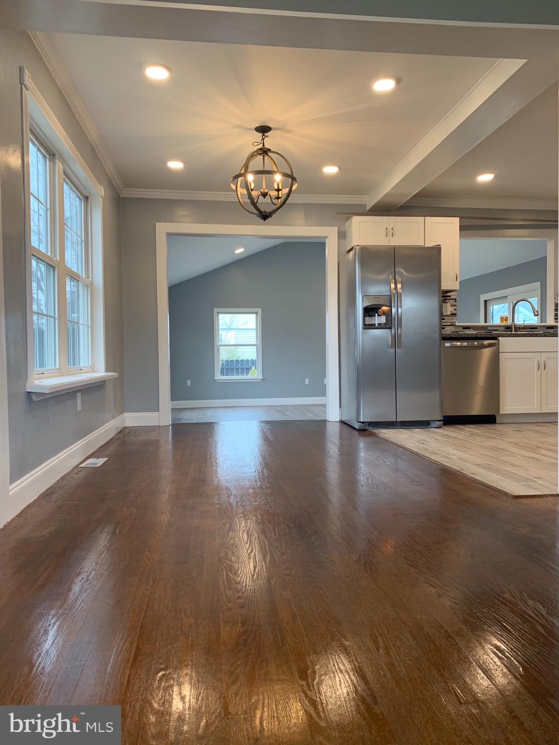 5 Green Valley Road Stratford, NJ 08084 - Photo 4 of 12