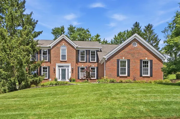 $725,000 | 5924 Owl Nest Drive, West Chester, OH 45069