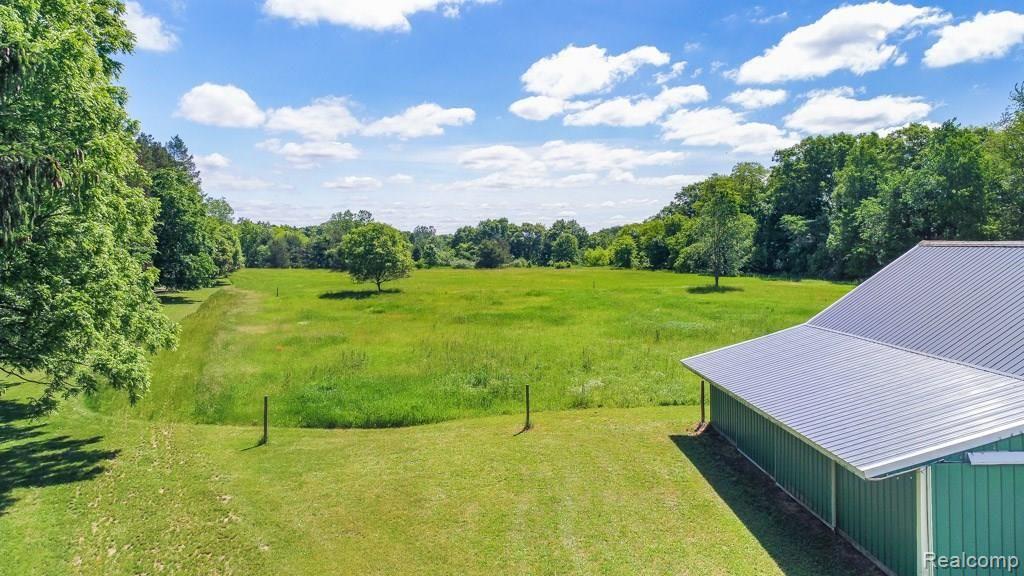 3640 Dorr Road Brighton, MI 48116 - Photo 55 of 56 Pictures 1 (32).jpg