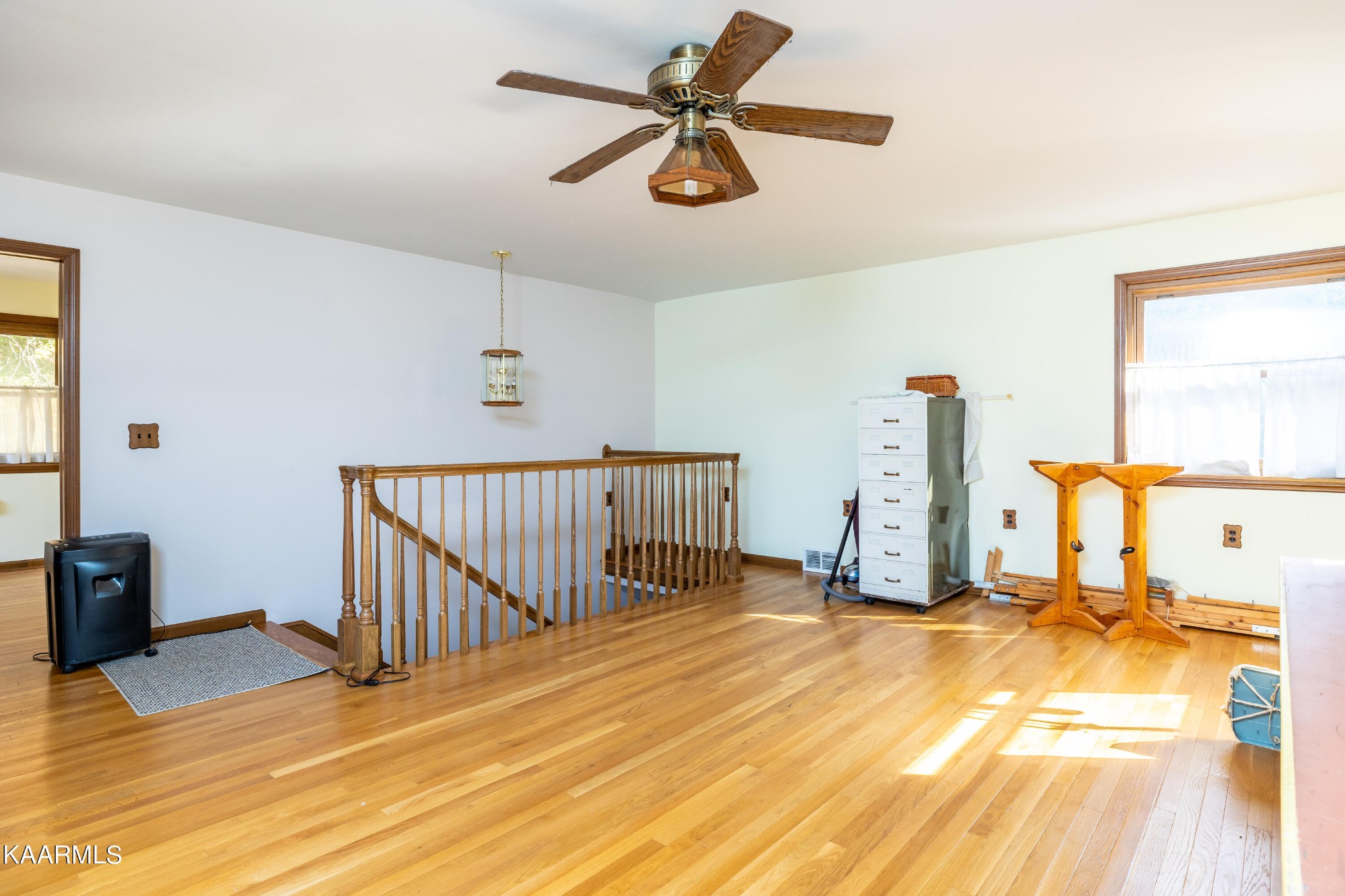 710 Scenic River Road Madisonville, TN 37354 - Photo 21 of 43 a view of a room with gym equipment