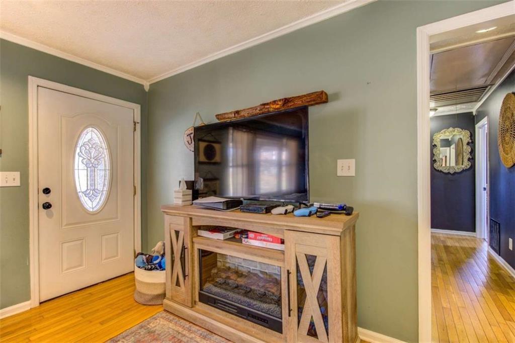 40 Spillers Lane Covington, GA 30014 - Photo 28 of 42 a stove top oven sitting inside of a kitchen