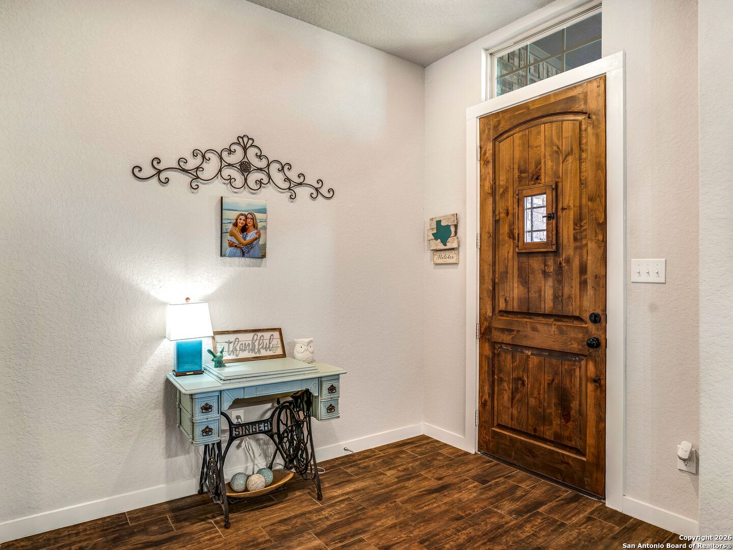 10546 Far Reaches Lane Helotes, TX 78023 - Photo 4 of 27