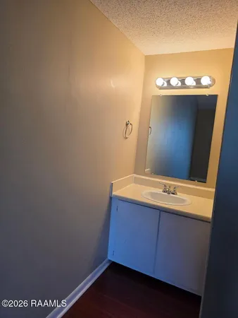 $1,200 | 2826 Louisiana Avenue, Unit 1111, Lafayette, LA 70501