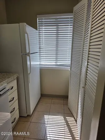 $1,200 | 2826 Louisiana Avenue, Unit 1111, Lafayette, LA 70501