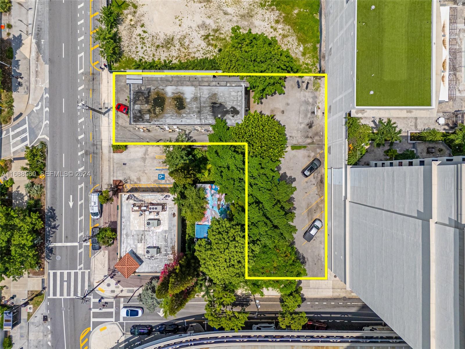 75 Southwest 11th Street Miami, FL 33130 - Photo 6 of 16 Photo 6