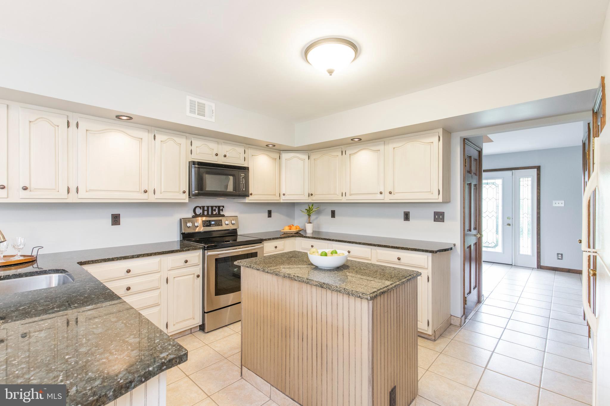 1370 Cold Spring Road Newtown Square, PA 19073 - Photo 11 of 47 Gallery Image 11