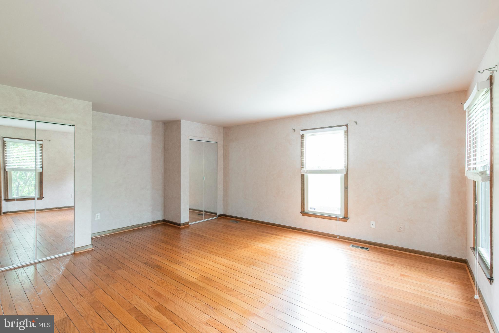 1370 Cold Spring Road Newtown Square, PA 19073 - Photo 17 of 47 1st floor bedroom/office or living room