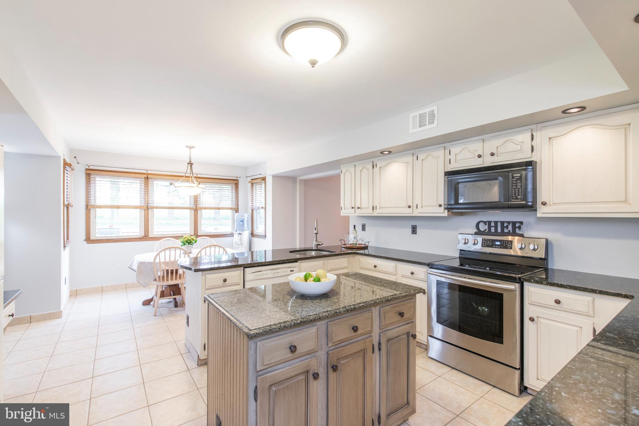 1370 Cold Spring Road Newtown Square, PA 19073 - Photo 10 of 47 Granite counters, island