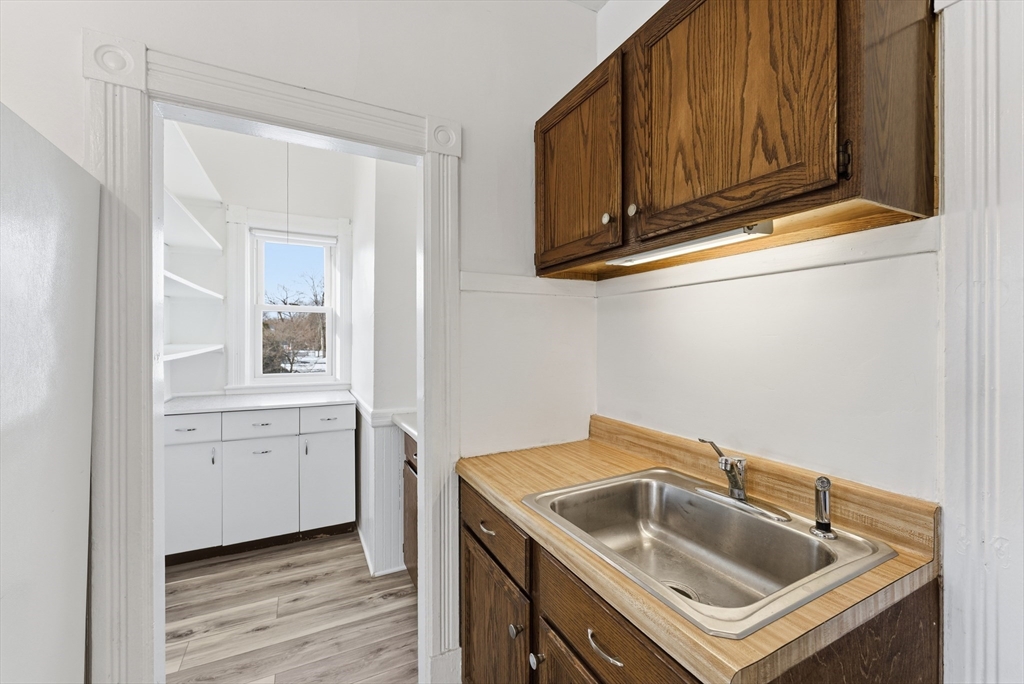 31-33 North Boulevard West Springfield, MA 01089 - Photo 21 of 42