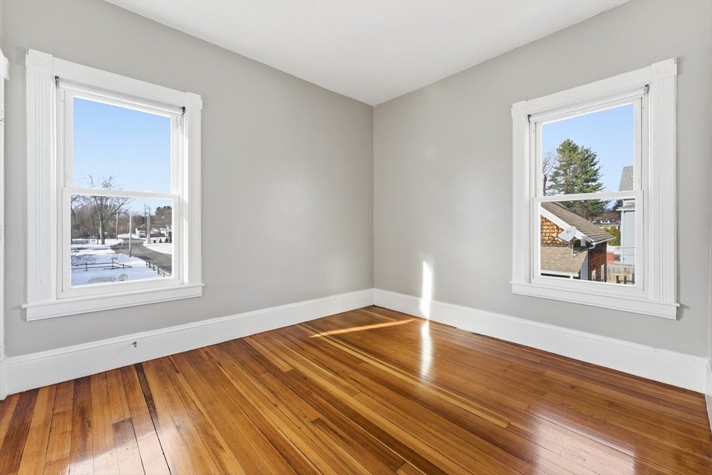 31-33 North Boulevard West Springfield, MA 01089 - Photo 22 of 42