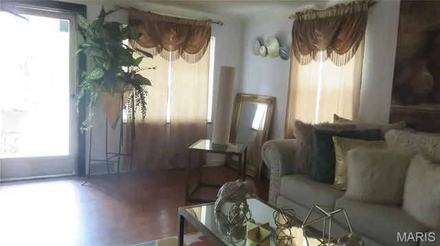 $145,000 | 836 Lincoln Highway, Fairview Heights, IL 62208