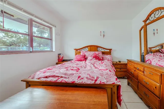 $450,000 | 1110 Highland Street, Sarasota, FL 34234