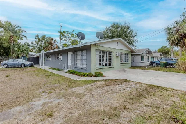 $450,000 | 1110 Highland Street, Sarasota, FL 34234