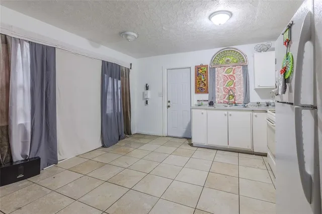 $450,000 | 1110 Highland Street, Sarasota, FL 34234