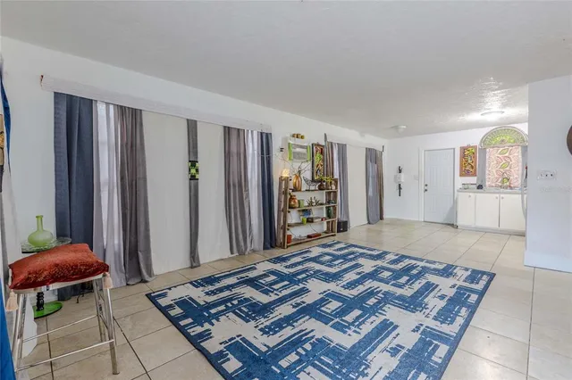 $450,000 | 1110 Highland Street, Sarasota, FL 34234