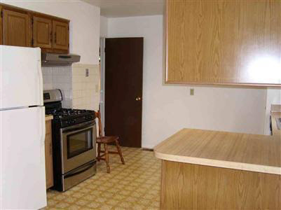 4076 Beecher Road Flint, MI 48532 - Photo 5 of 11 20159034-5.JPG
