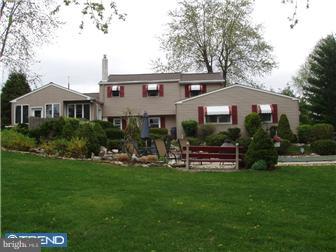 11 Birch Road Malvern, PA 19355 - Photo 8 of 12 Exterior Back
