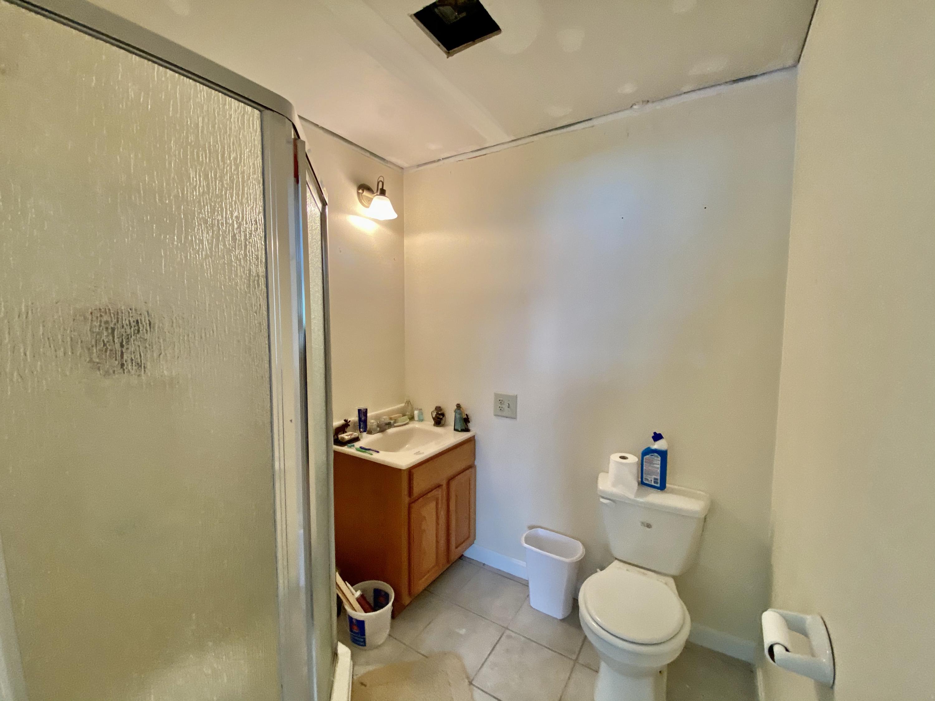 142 South Cove Road Willimantic, ME 04443 - Photo 15 of 69 1st Floor Bathroom