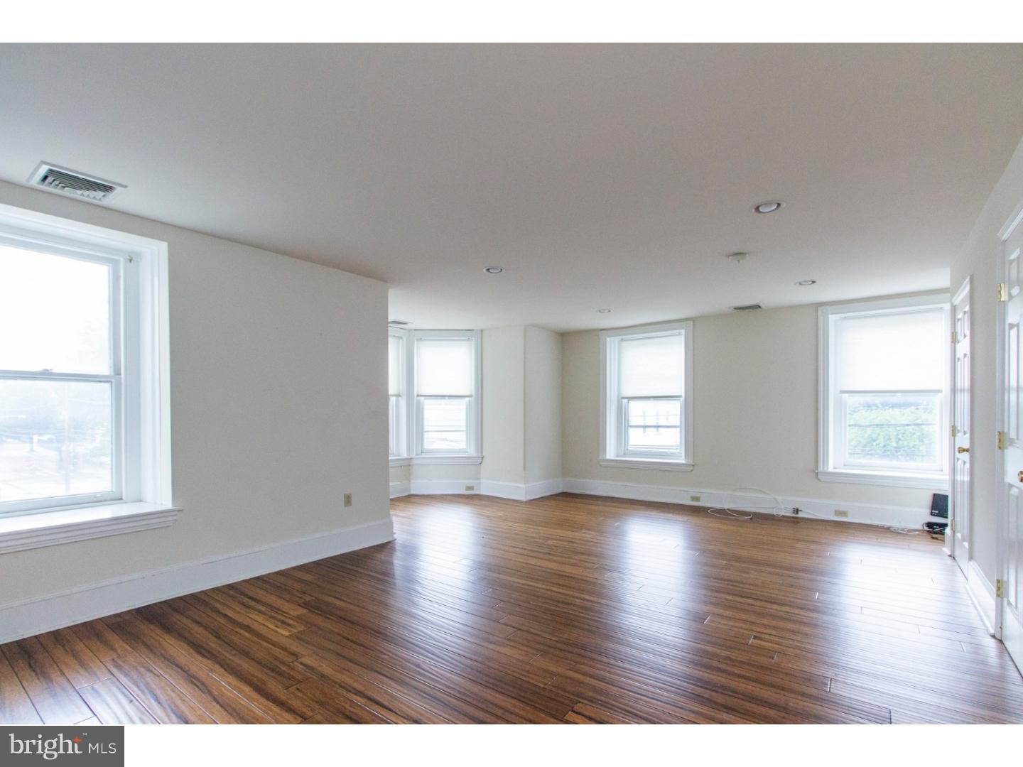 4415 Manayunk Avenue, Unit 2 Philadelphia, PA 19128 - Photo 3 of 24