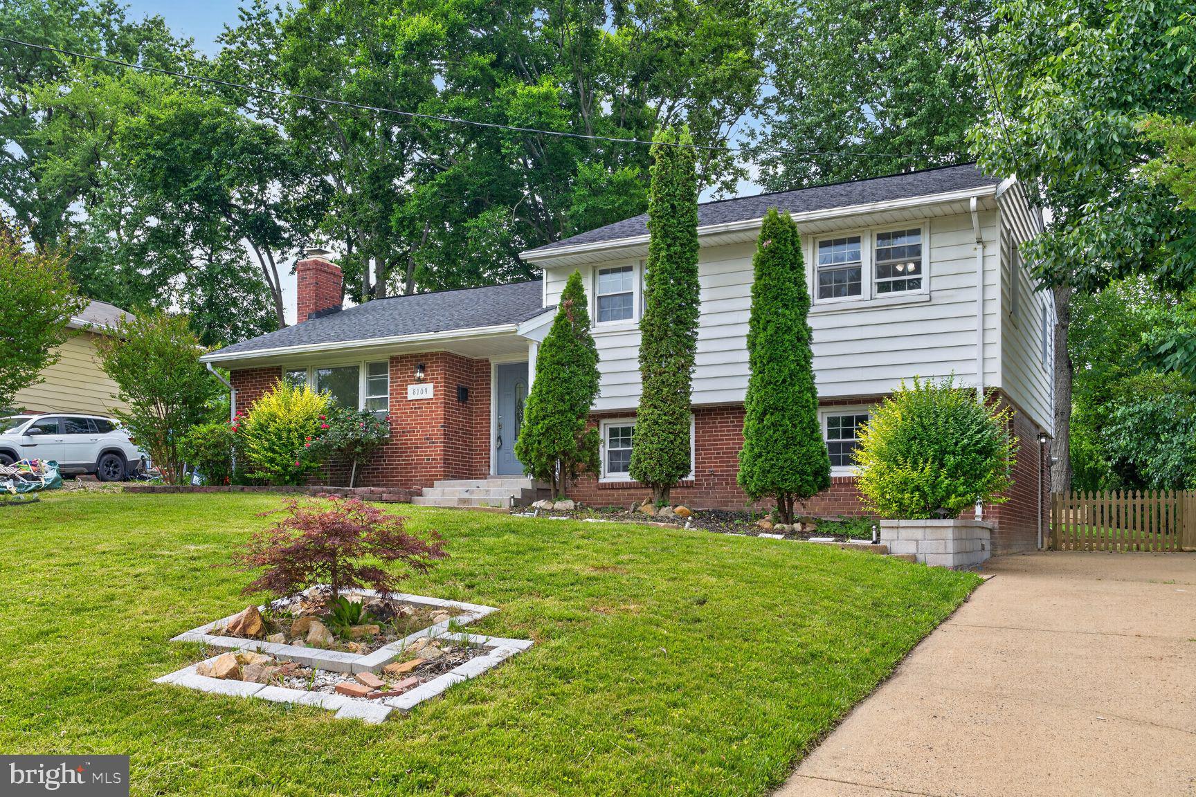 8109 Carrick Lane Springfield, VA 22151 - Photo 1 of 19