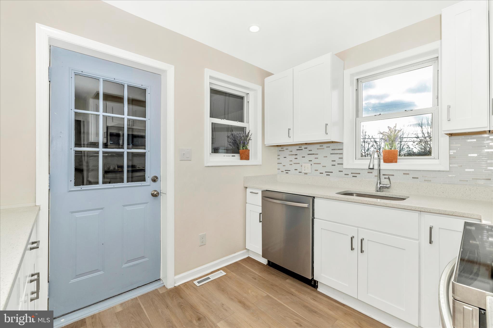 8128 Apples Church Road Thurmont, MD 21788 - Photo 20 of 60 Kitchen