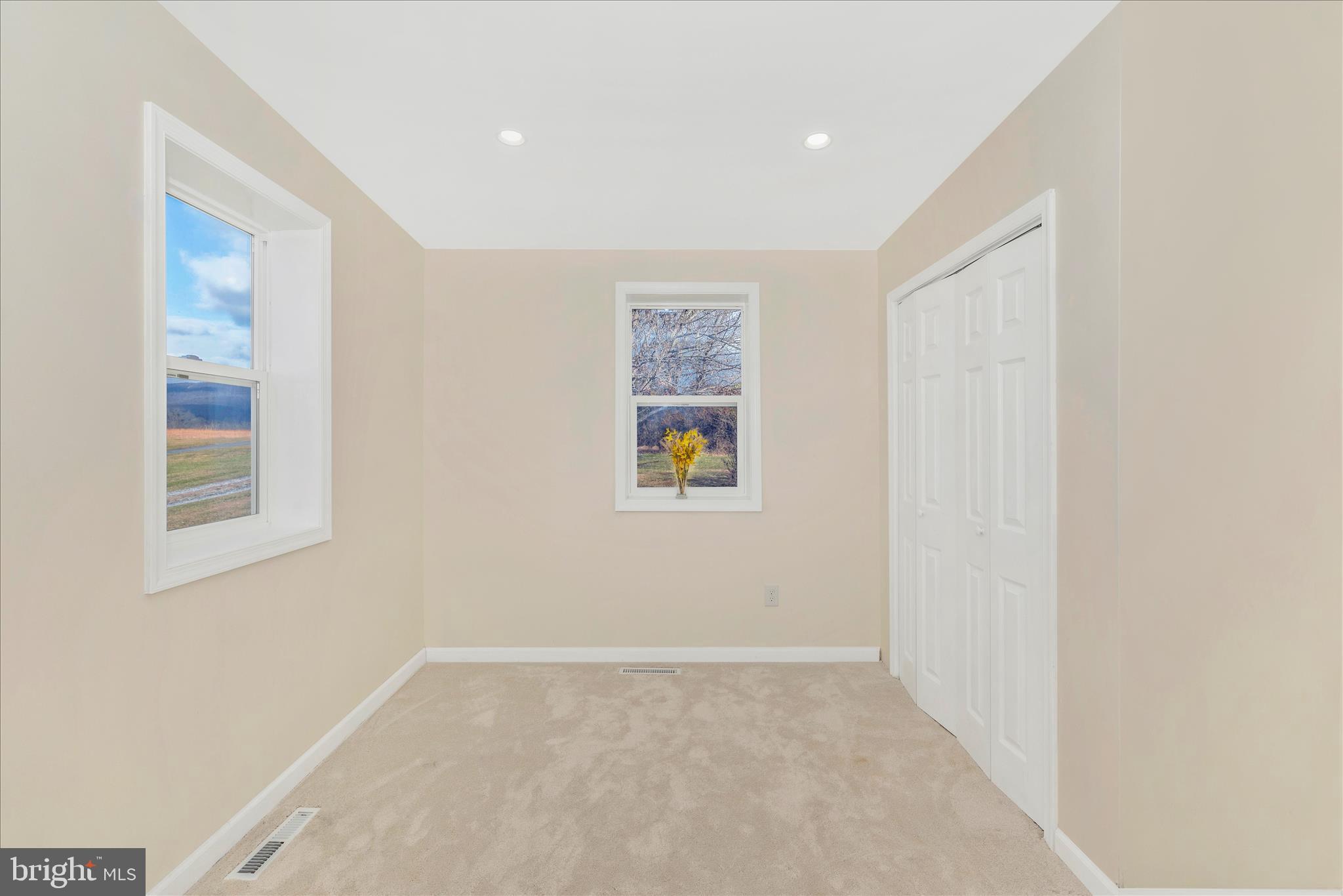 8128 Apples Church Road Thurmont, MD 21788 - Photo 27 of 60 Primary Bedroom